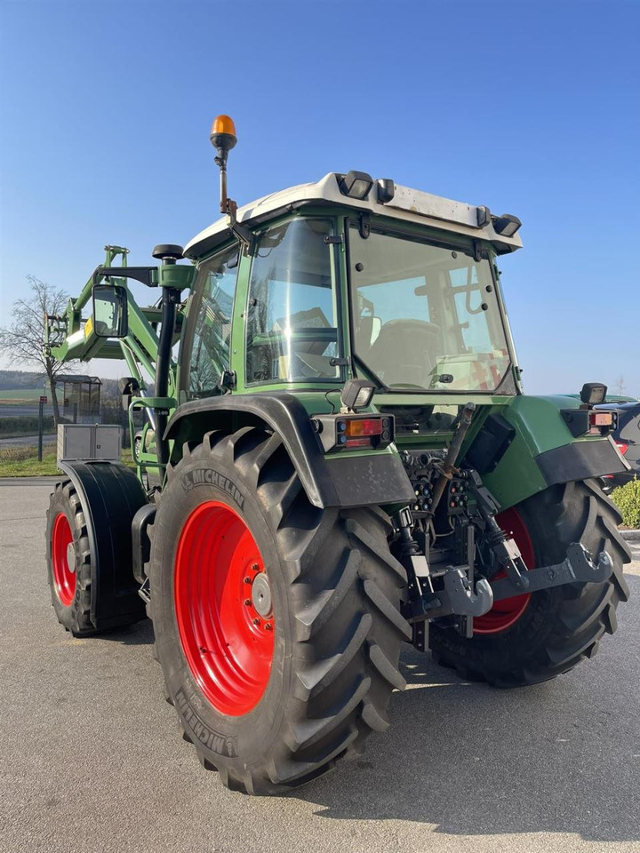 Fendt 309 Ci mit Frontlader, FKH, DL, Klima, 8250Bh - Traktor: obrázek 4 Fendt 309 Ci mit Frontlader, FKH, DL, Klima, 8250Bh - Traktor: obrázek 4