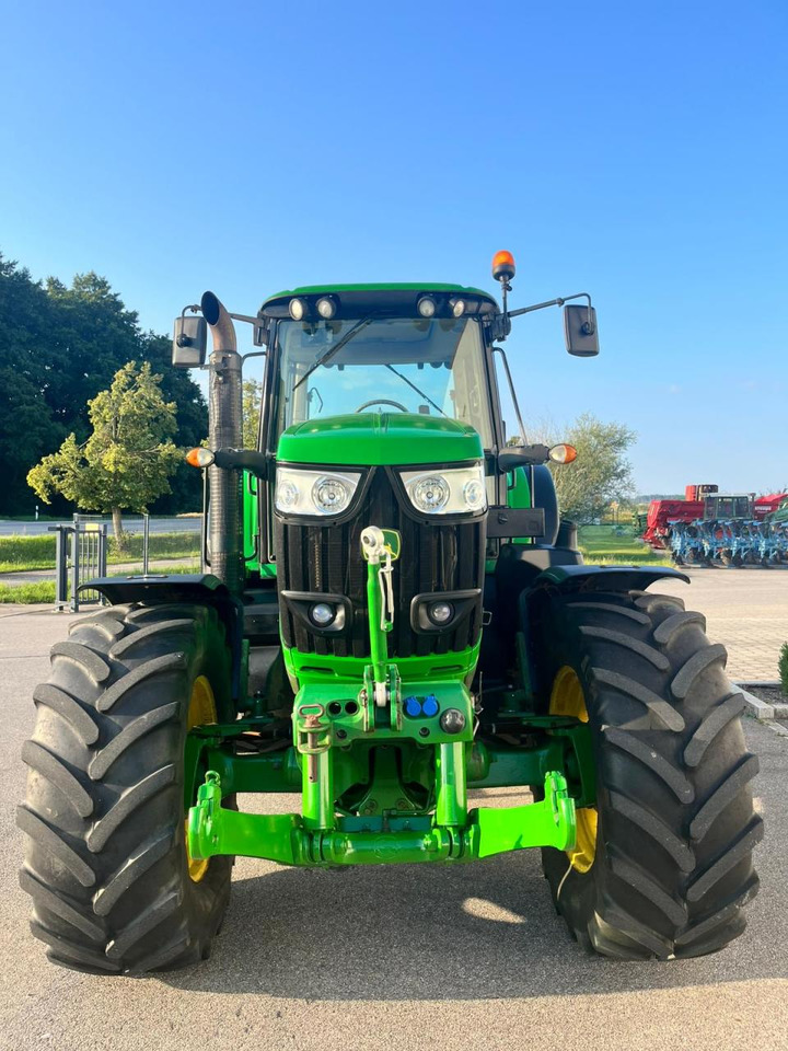 John Deere 6170M - Traktor: obrázek 3 John Deere 6170M - Traktor: obrázek 3