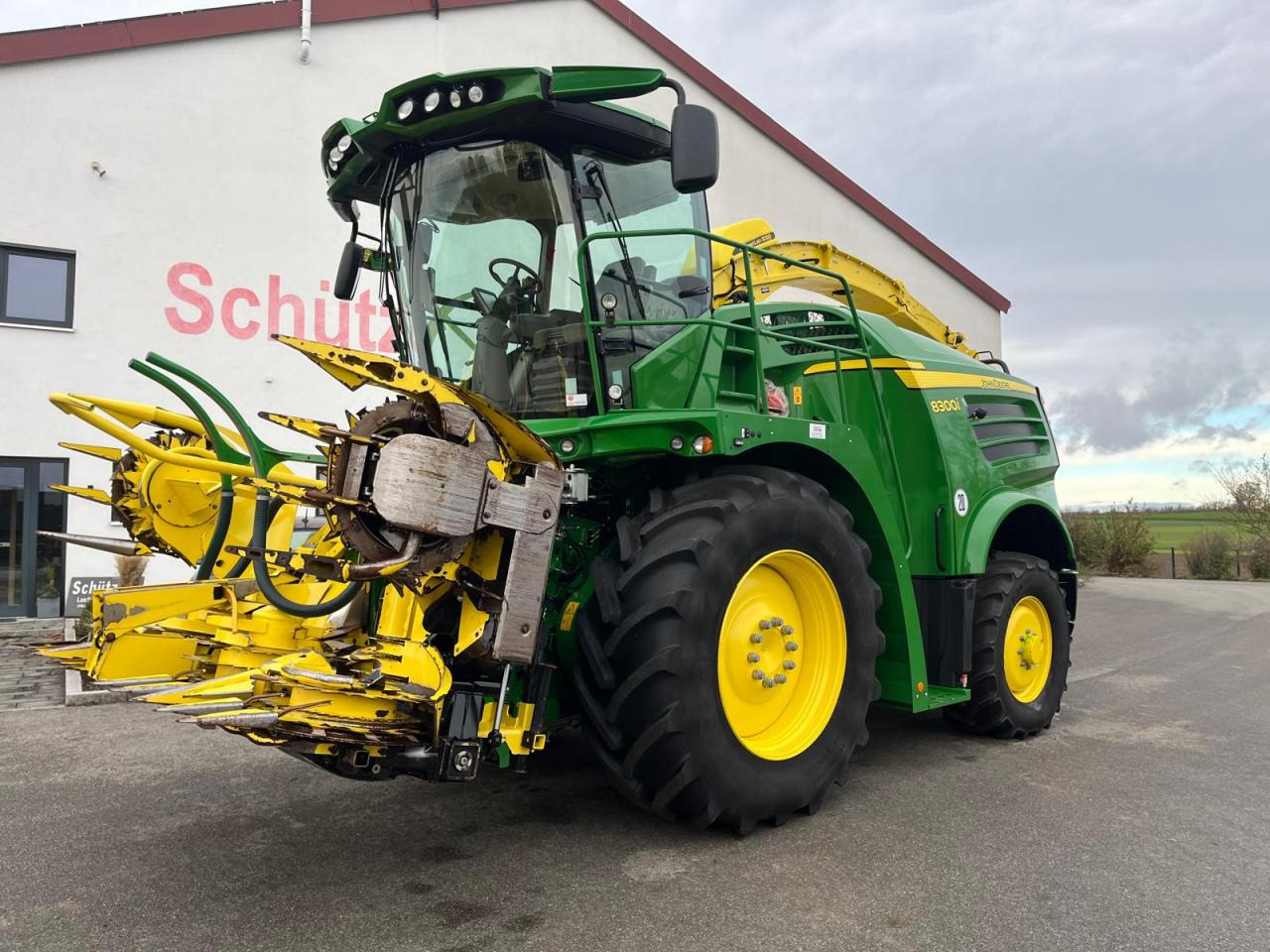 John Deere 8300i, 910 Bh, Harvestlap, Pickup, Kemper, Top, - Sklízecí řezačka: obrázek 1 John Deere 8300i, 910 Bh, Harvestlap, Pickup, Kemper, Top, - Sklízecí řezačka: obrázek 1