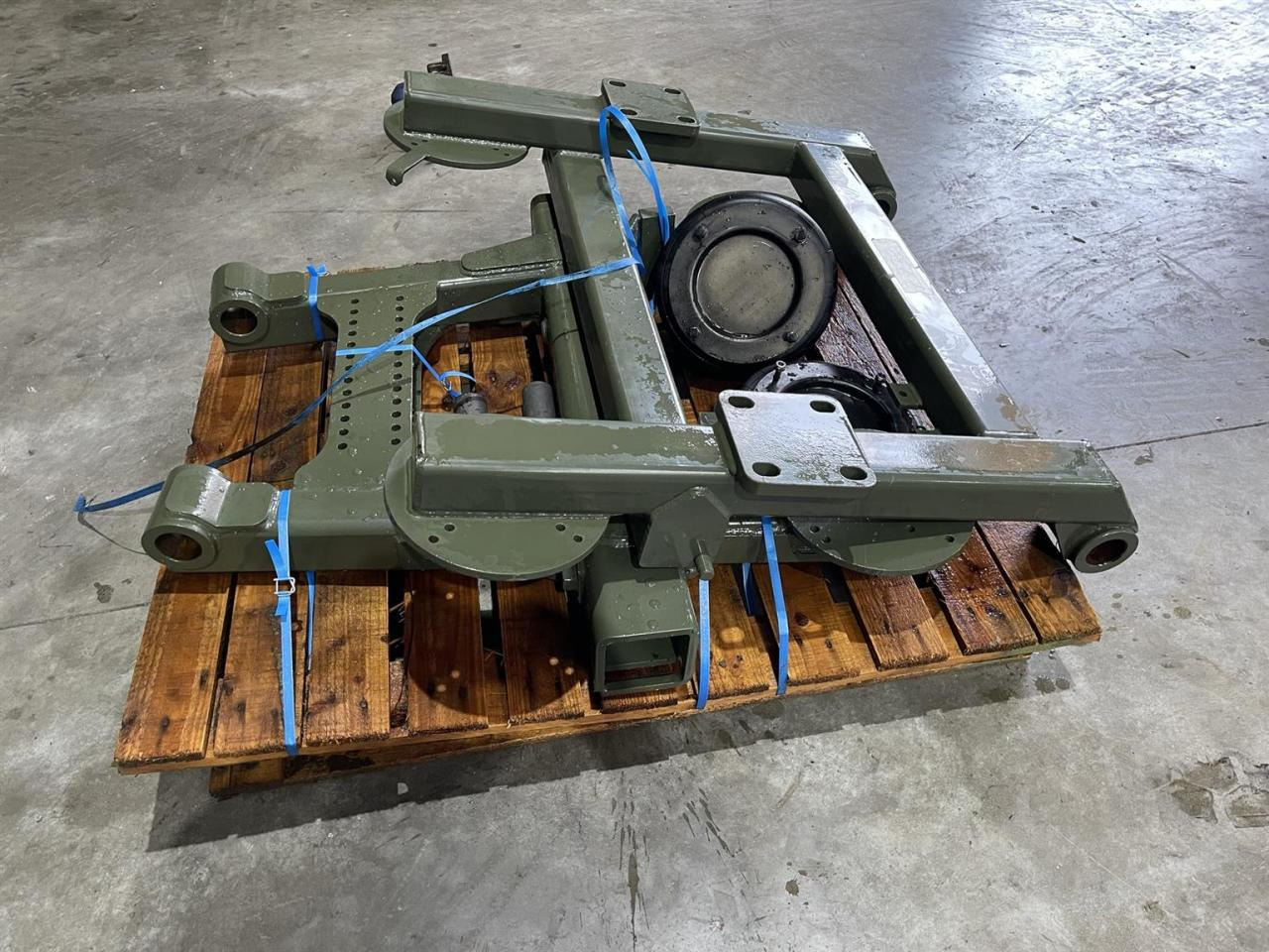 Tecnoma Tecnoma Fortis Fahrwerk - Rám/ Šasi pro Zemědělská technika: obrázek 4 Tecnoma Tecnoma Fortis Fahrwerk - Rám/ Šasi pro Zemědělská technika: obrázek 4