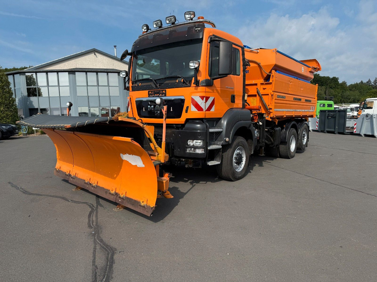 MAN TGS 28.400 6x4-4 BL Kipper / Kran / Winterdienst - Sklápěč, Auto s hydraulickou rukou: obrázek 1 MAN TGS 28.400 6x4-4 BL Kipper / Kran / Winterdienst - Sklápěč, Auto s hydraulickou rukou: obrázek 1