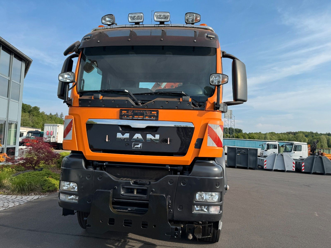MAN TGS 28.400 6x4-4 BL Kipper / Kran / Winterdienst - Sklápěč, Auto s hydraulickou rukou: obrázek 3 MAN TGS 28.400 6x4-4 BL Kipper / Kran / Winterdienst - Sklápěč, Auto s hydraulickou rukou: obrázek 3