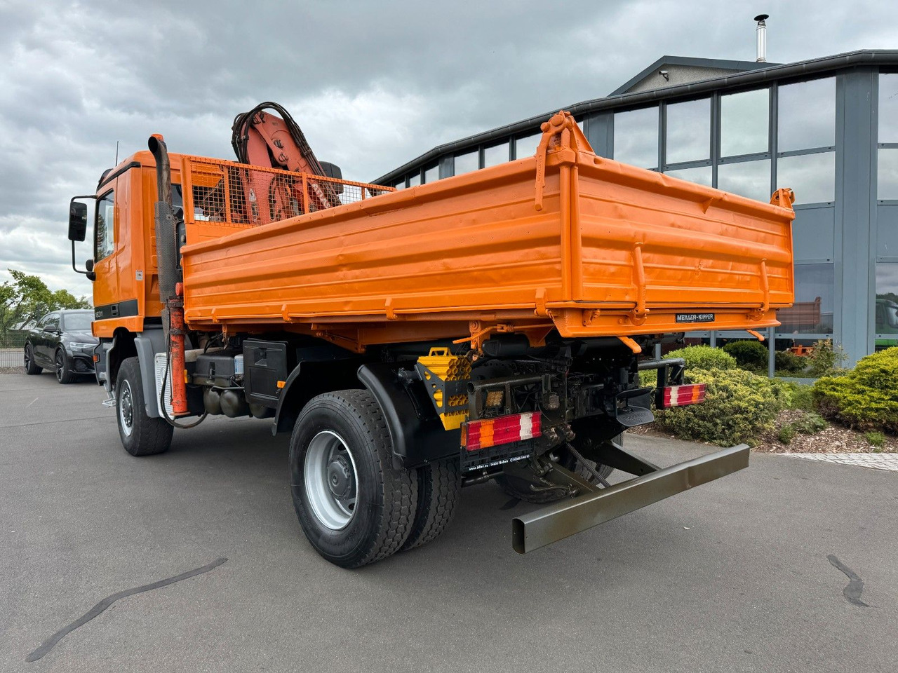 Mercedes-Benz Actros 1831 4x4 Kipper - Kran- Kupplung- Blattfe - Sklápěč, Auto s hydraulickou rukou: obrázek 3 Mercedes-Benz Actros 1831 4x4 Kipper - Kran- Kupplung- Blattfe - Sklápěč, Auto s hydraulickou rukou: obrázek 3