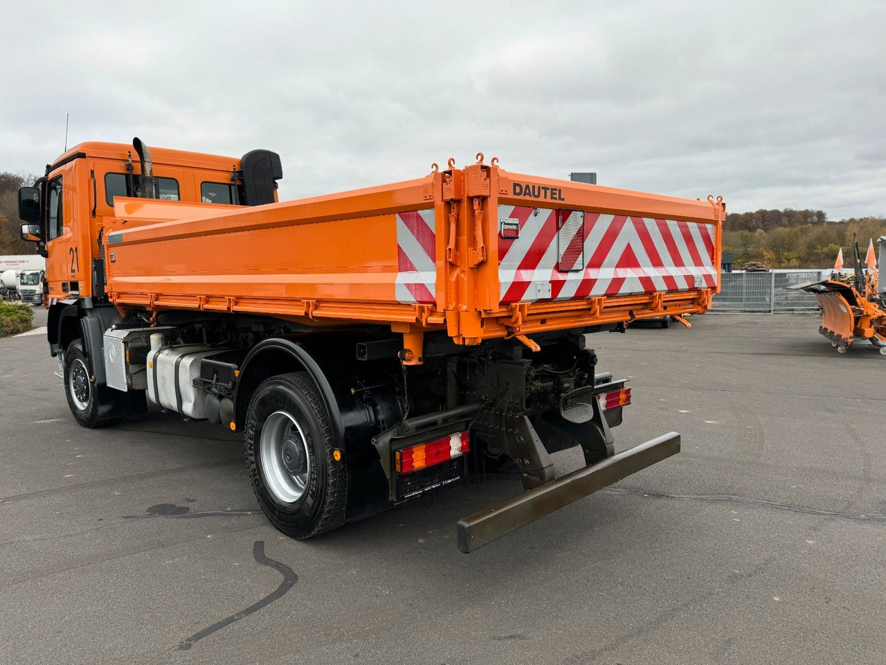 Mercedes-Benz Actros 2036 4x4 Meiler Kipper Winterdienst Euro5 Mercedes-Benz Actros 2036 4x4 Meiller Kipper Winterdienst E 5 - Sklápěč: obrázek 2 Mercedes-Benz Actros 2036 4x4 Meiler Kipper Winterdienst Euro5 Mercedes-Benz Actros 2036 4x4 Meiller Kipper Winterdienst E 5 - Sklápěč: obrázek 2