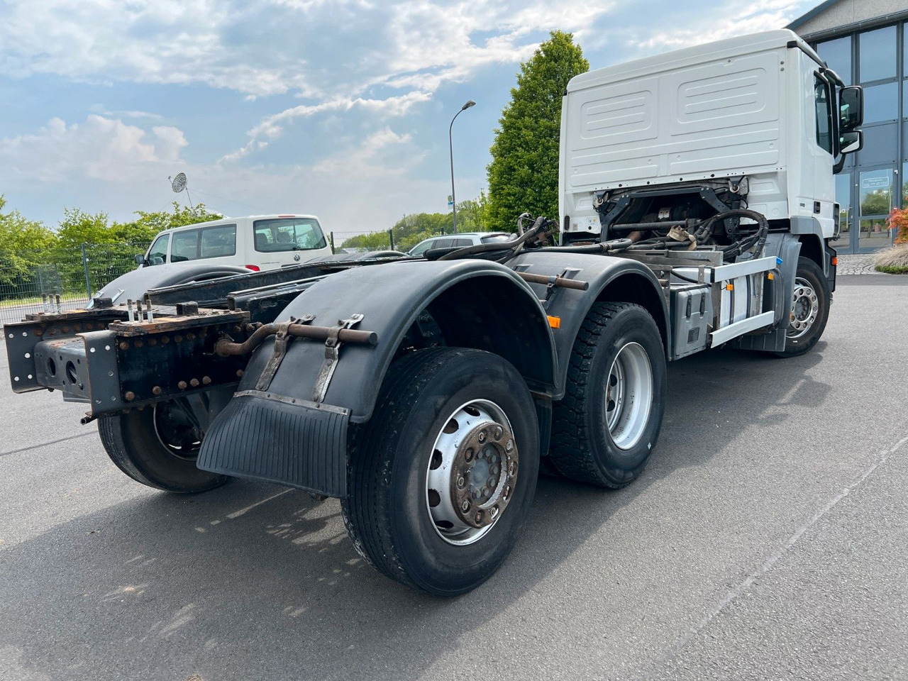 Mercedes-Benz Actros 2532 6x2 MP 3 Euro 5 10 x am Lager Mercedes-Benz Actros 2532 6x2 MP 3 Euro 5 10 x am Lager - Podvozek s kabinou: obrázek 4 Mercedes-Benz Actros 2532 6x2 MP 3 Euro 5 10 x am Lager Mercedes-Benz Actros 2532 6x2 MP 3 Euro 5 10 x am Lager - Podvozek s kabinou: obrázek 4