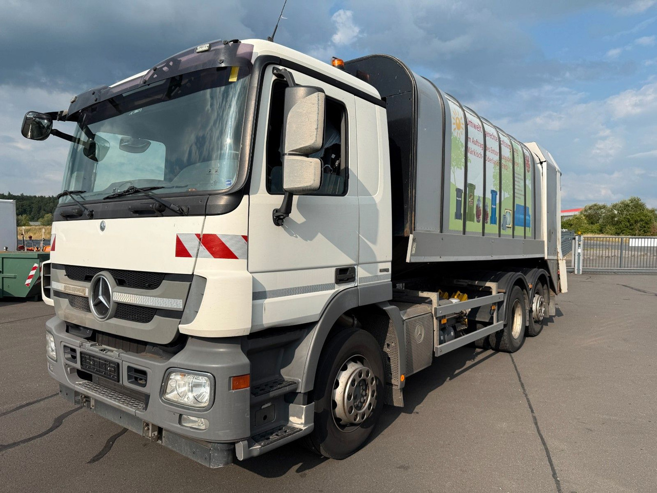 Mercedes-Benz Actros MP3 2532 6x2 Faun Rotorpress 521 - Vůz na odvoz odpadků: obrázek 1 Mercedes-Benz Actros MP3 2532 6x2 Faun Rotorpress 521 - Vůz na odvoz odpadků: obrázek 1