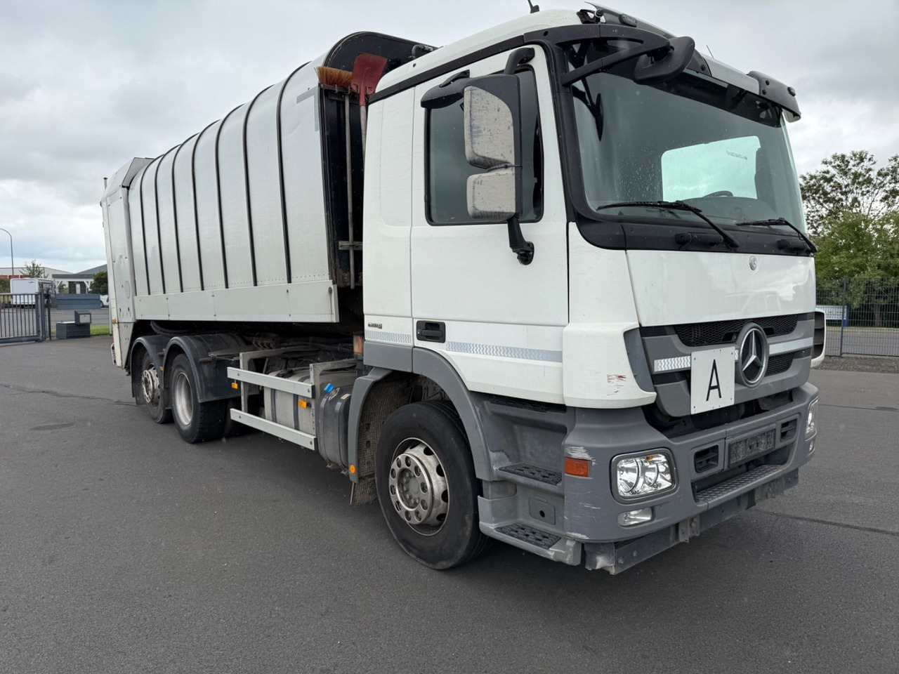 Mercedes-Benz Actros MP3 2532 6x2 Faun Rotorpress 521 - Vůz na odvoz odpadků: obrázek 3 Mercedes-Benz Actros MP3 2532 6x2 Faun Rotorpress 521 - Vůz na odvoz odpadků: obrázek 3