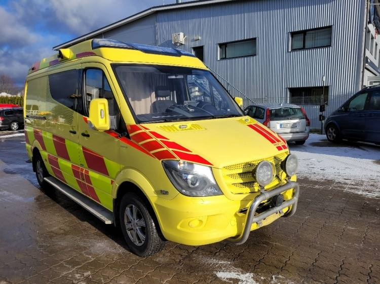 MERCEDES – BENZ SPRINTER 3.0D AMBULANCE (PROFILE) KLIMA 2.2016 EURO 6 - Pohotovostní vůz: obrázek 1 MERCEDES – BENZ SPRINTER 3.0D AMBULANCE (PROFILE) KLIMA 2.2016 EURO 6 - Pohotovostní vůz: obrázek 1