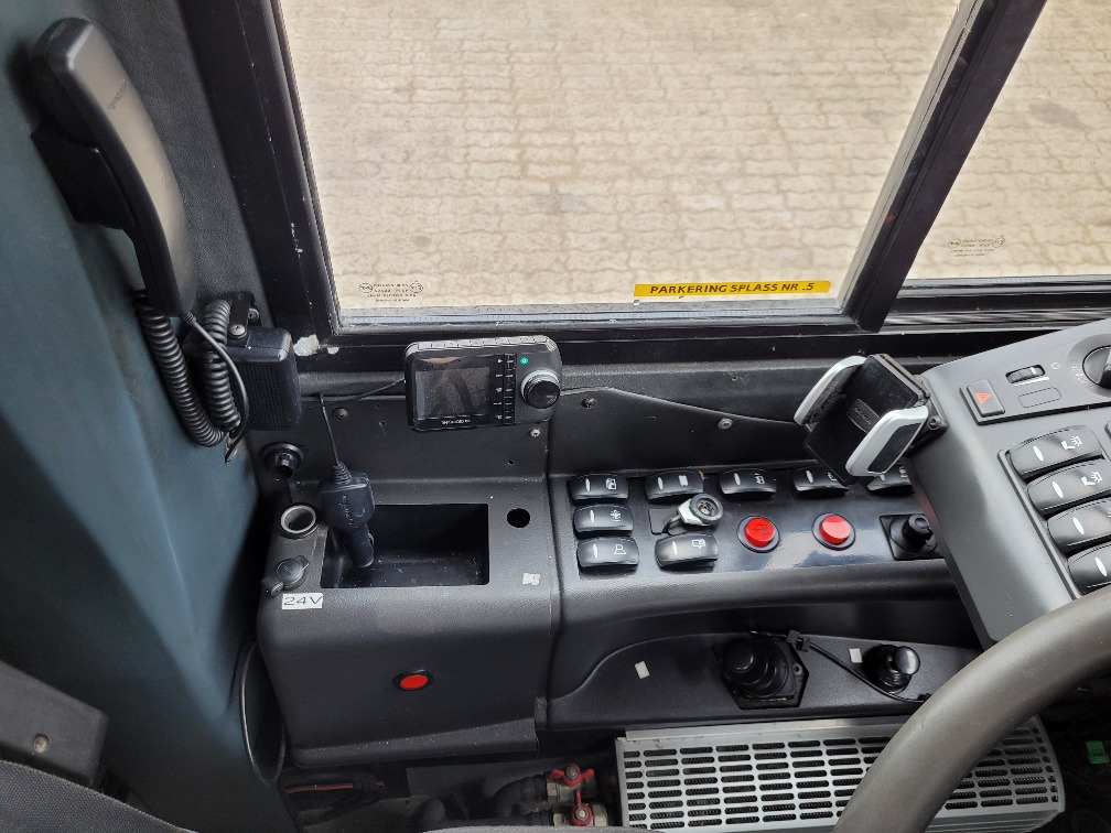 VOLVO B7RLE 8700 KLIMA, 5.2011, EURO 5, RAMP, 42 seats, 12m  leasing VOLVO B7RLE 8700 KLIMA, 5.2011, EURO 5, RAMP, 42 seats, 12m: obrázek 10