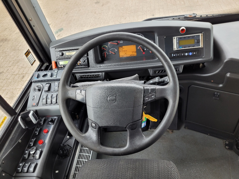 VOLVO B7RLE 8700 KLIMA, 5.2011, EURO 5, RAMP, 42 seats, 12m  leasing VOLVO B7RLE 8700 KLIMA, 5.2011, EURO 5, RAMP, 42 seats, 12m: obrázek 11