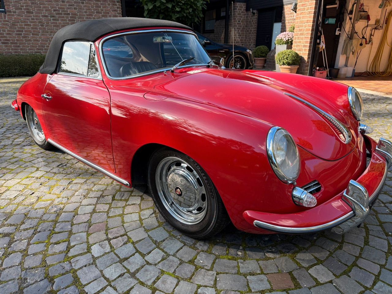 Porsche 356 C / 1600 C Reutter Cabrio Porsche 356 C / 1600 C Reutter Cabrio - Osobní auto: obrázek 2 Porsche 356 C / 1600 C Reutter Cabrio Porsche 356 C / 1600 C Reutter Cabrio - Osobní auto: obrázek 2
