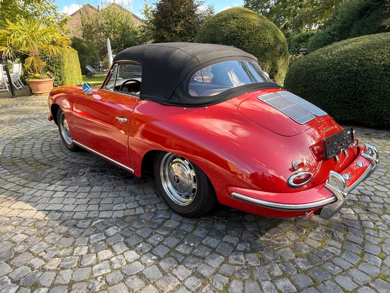 Porsche 356 C / 1600 C Reutter Cabrio Porsche 356 C / 1600 C Reutter Cabrio - Osobní auto: obrázek 4 Porsche 356 C / 1600 C Reutter Cabrio Porsche 356 C / 1600 C Reutter Cabrio - Osobní auto: obrázek 4