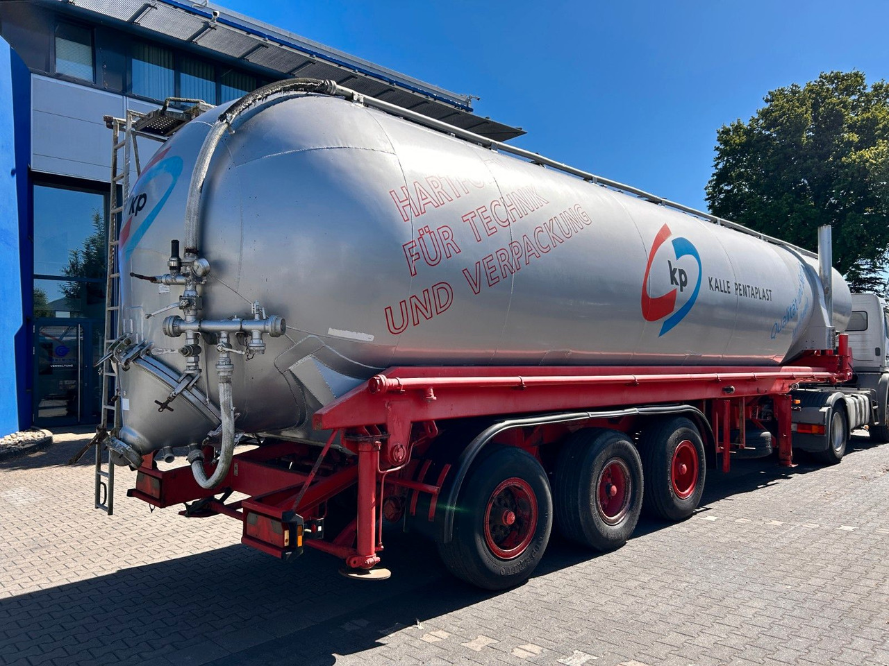 Spitzer SK 2252 - Silo cisterna: obrázek 3 Spitzer SK 2252 - Silo cisterna: obrázek 3