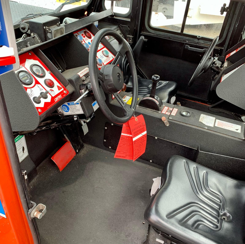 LEKTRO AP8925SDB-AL-200/250 - Tahač letadel: obrázek 3 LEKTRO AP8925SDB-AL-200/250 - Tahač letadel: obrázek 3