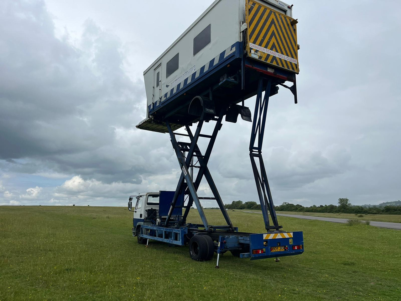 Vozidlo ambulift NrEquip PRM: obrázek 20 Vozidlo ambulift NrEquip PRM: obrázek 20