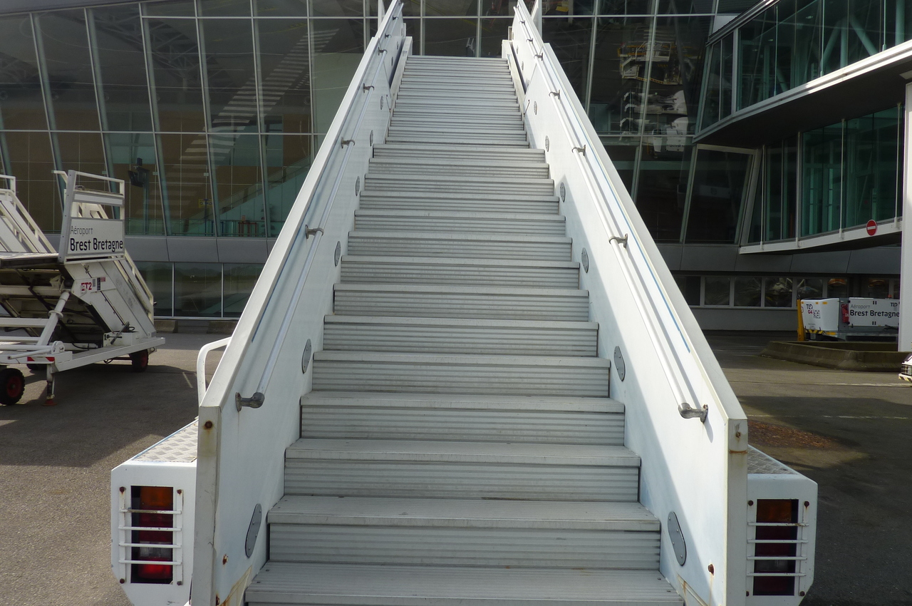 Schodiště pro cestující SOVAM Passenger Stairs 1.9 SPS: obrázek 6