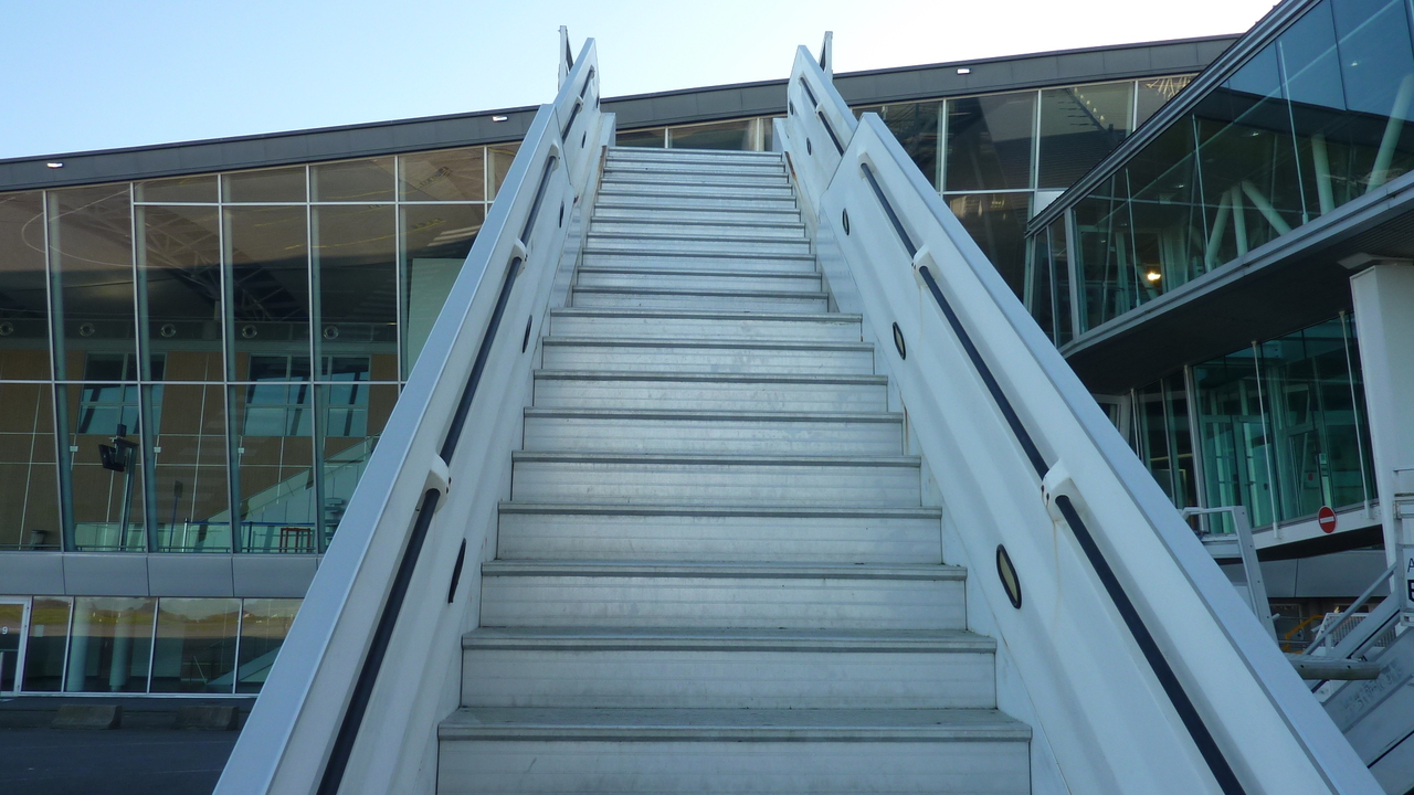 TLD Passenger stairs ABS580 - Schodiště pro cestující: obrázek 3 TLD Passenger stairs ABS580 - Schodiště pro cestující: obrázek 3