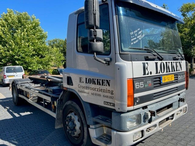 DAF 65.210 FA65.210 - Kontejnérový podvozek/ Výměnná nástavba: obrázek 2 DAF 65.210 FA65.210 - Kontejnérový podvozek/ Výměnná nástavba: obrázek 2