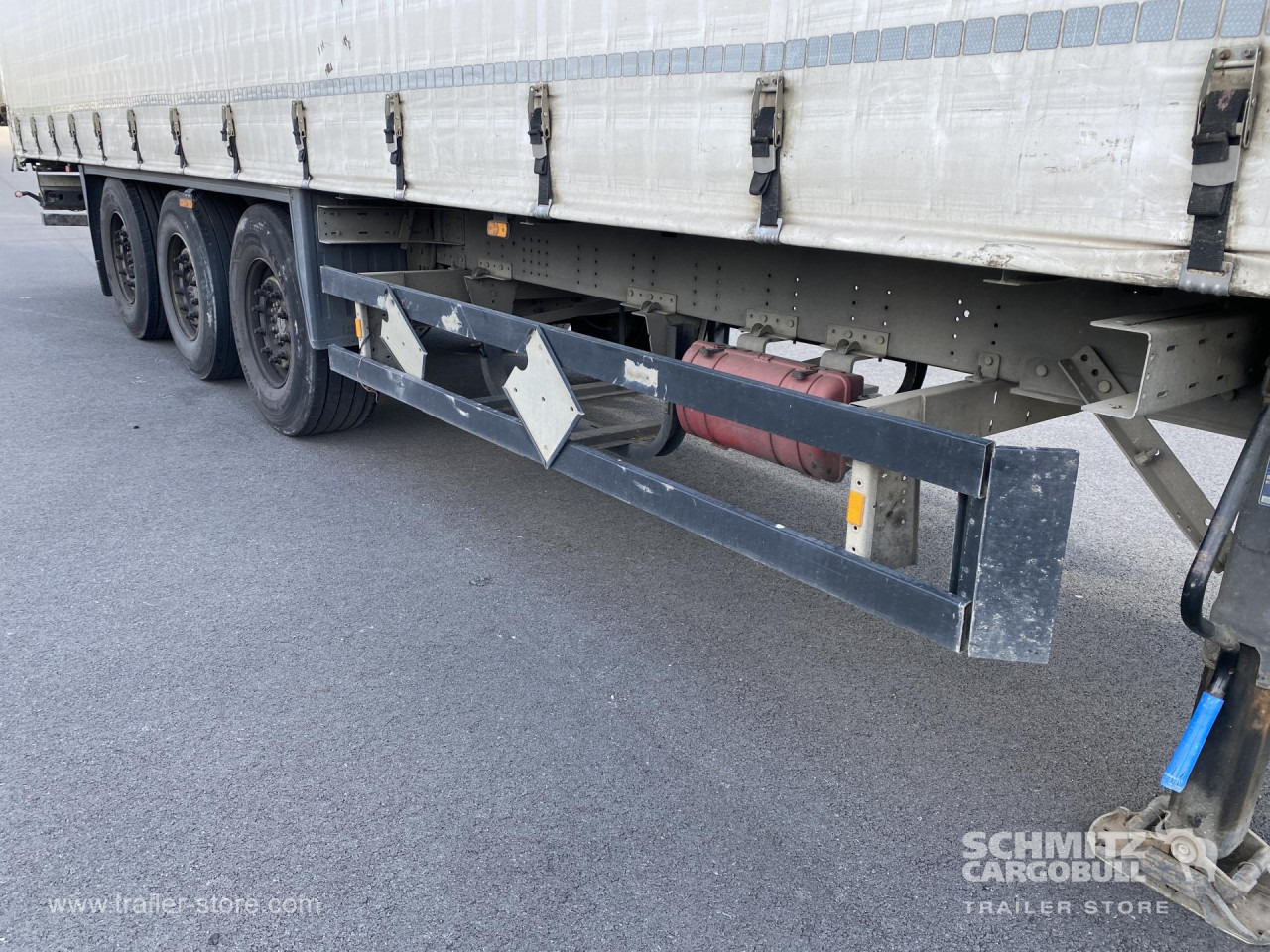 SCHMITZ Curtainsider Standard - Plachtový návěs: obrázek 4 SCHMITZ Curtainsider Standard - Plachtový návěs: obrázek 4