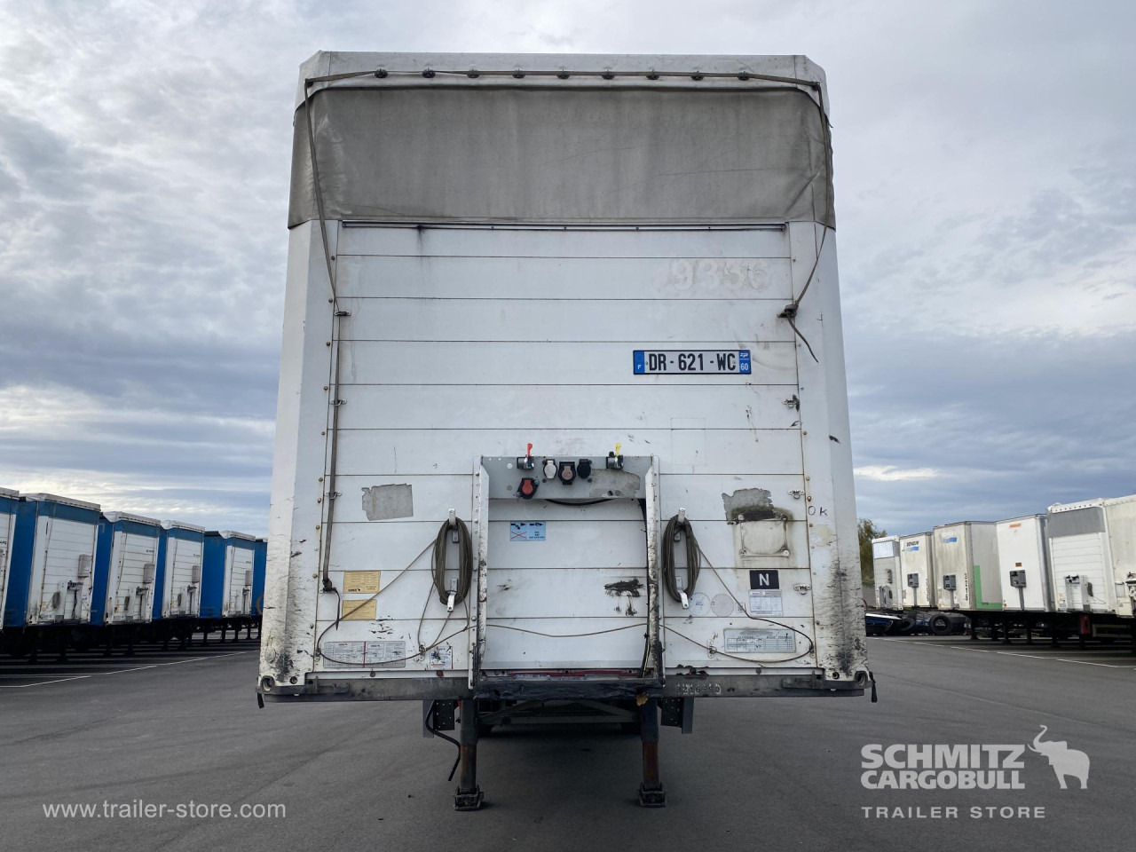 Plachtový návěs SCHMITZ Curtainsider Standard: obrázek 9