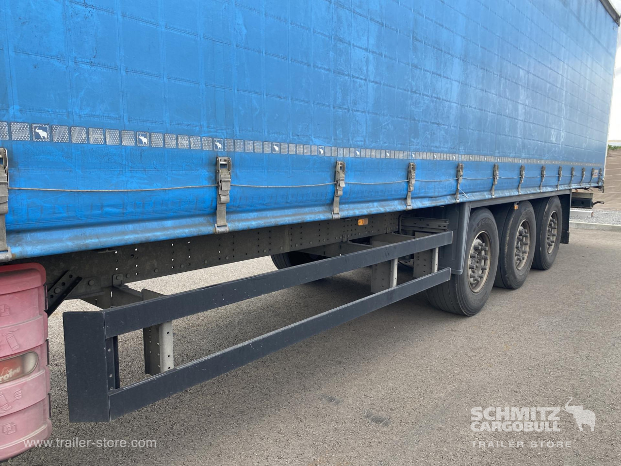 SCHMITZ Curtainsider Standard - Plachtový návěs: obrázek 2 SCHMITZ Curtainsider Standard - Plachtový návěs: obrázek 2