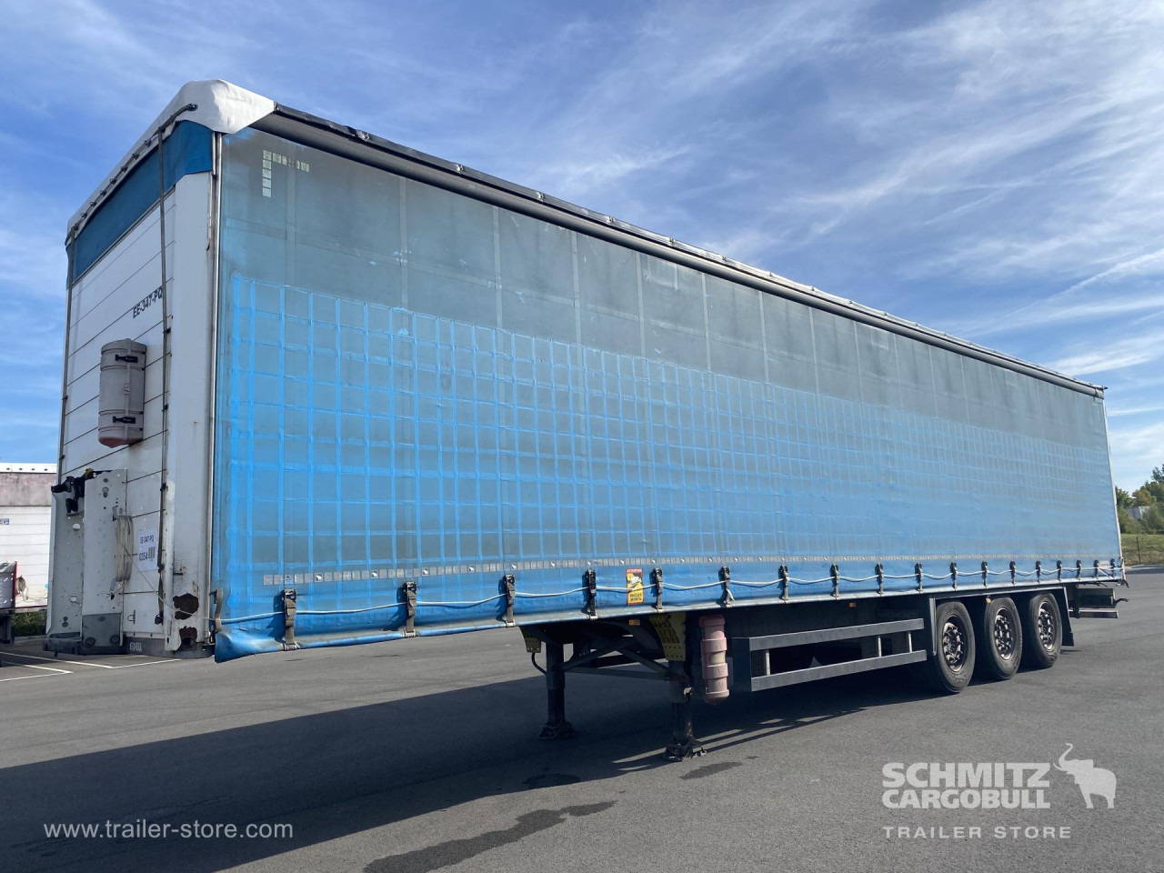 SCHMITZ Curtainsider Standard - Plachtový návěs: obrázek 1 SCHMITZ Curtainsider Standard - Plachtový návěs: obrázek 1