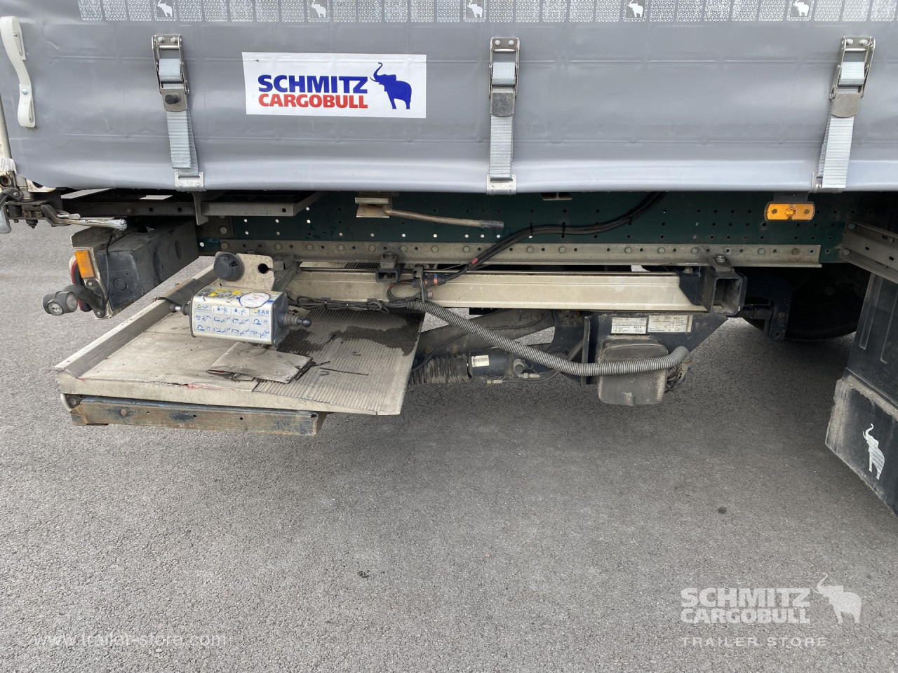 SCHMITZ Curtainsider Standard Taillift - Plachtový návěs: obrázek 5 SCHMITZ Curtainsider Standard Taillift - Plachtový návěs: obrázek 5