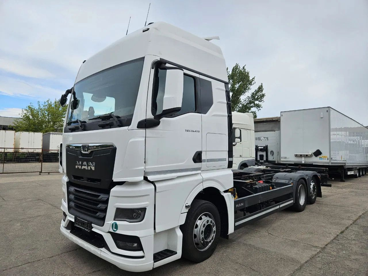 MAN TGX 26.470 XXL BDF 6x2 2 units, NAVI, Lift Axle - Kontejnérový podvozek/ Výměnná nástavba: obrázek 1 MAN TGX 26.470 XXL BDF 6x2 2 units, NAVI, Lift Axle - Kontejnérový podvozek/ Výměnná nástavba: obrázek 1