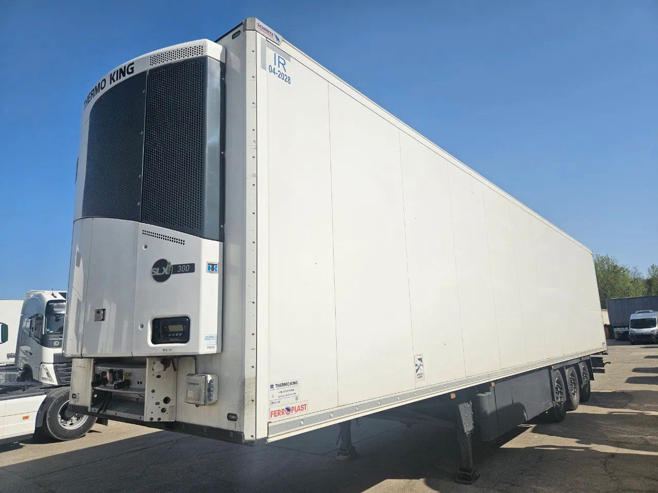 Schmitz Cargobull SCB S3T Thermo King SLXi 300-Pallet box- Lifting - Chladírenský návěs: obrázek 1 Schmitz Cargobull SCB S3T Thermo King SLXi 300-Pallet box- Lifting - Chladírenský návěs: obrázek 1