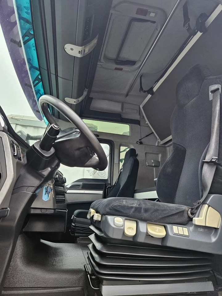 MAN TGX 18.440 XXL Standard Euro 5 EEV - Tahač: obrázek 5 MAN TGX 18.440 XXL Standard Euro 5 EEV - Tahač: obrázek 5