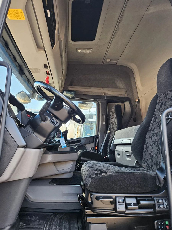 Scania R410 LNG, ADR, Big Navi, Camera - Tahač: obrázek 5 Scania R410 LNG, ADR, Big Navi, Camera - Tahač: obrázek 5