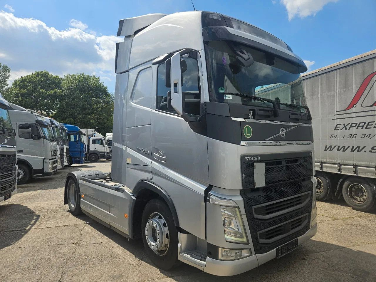Volvo FH 500 Globe-Standard-I-Park- ACC- DAS-2 units - Tahač: obrázek 2 Volvo FH 500 Globe-Standard-I-Park- ACC- DAS-2 units - Tahač: obrázek 2