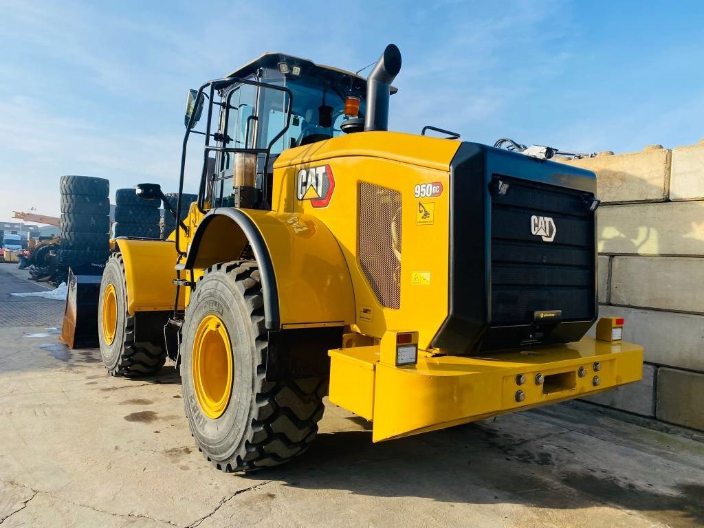CAT 950 GC - Kolový nakladač: obrázek 4 CAT 950 GC - Kolový nakladač: obrázek 4