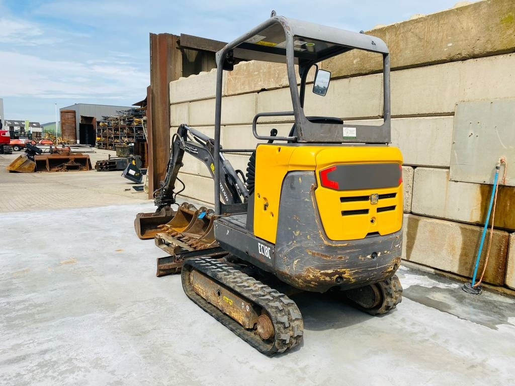 Volvo EC 18 C - Mini rýpadlo: obrázek 4 Volvo EC 18 C - Mini rýpadlo: obrázek 4