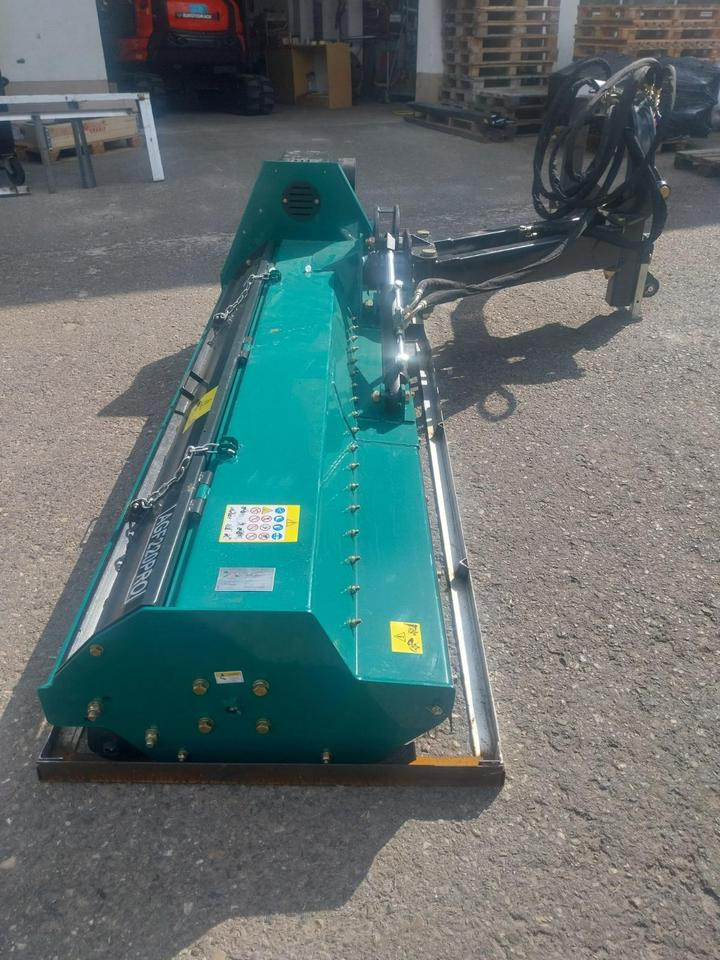 Böschungsmulcher Mulcher Taxon 220 Auslegemulcher - Stranový mulčovač: obrázek 4 Böschungsmulcher Mulcher Taxon 220 Auslegemulcher - Stranový mulčovač: obrázek 4