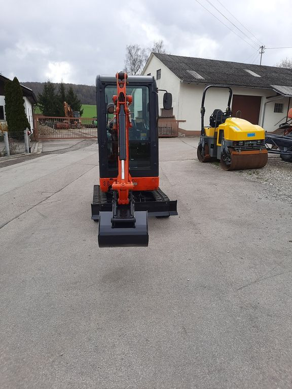 Kubota KX 016 - 4 - Mini rýpadlo: obrázek 2 Kubota KX 016 - 4 - Mini rýpadlo: obrázek 2