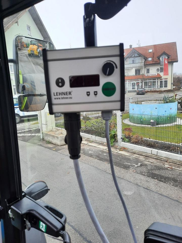 Lehner Polaro 250 Streuer Salzstreuer Radlader Winterdienst Case - Sypač písku/ Soli: obrázek 5 Lehner Polaro 250 Streuer Salzstreuer Radlader Winterdienst Case - Sypač písku/ Soli: obrázek 5