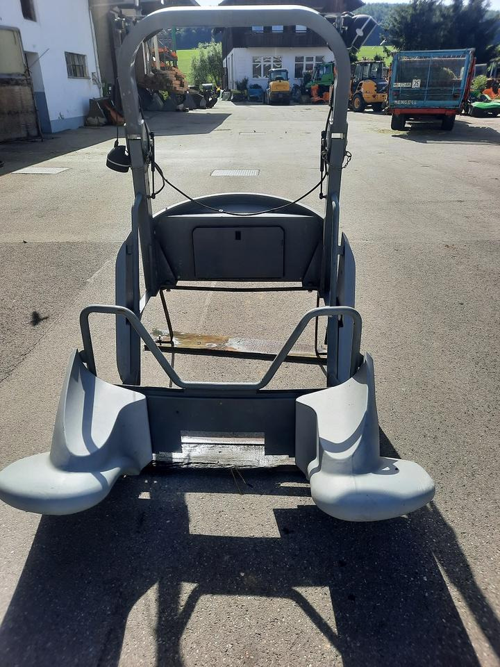 Überrollbügel Kramer 280 Radlader Schutzdach Lader - Náhradní díly pro Stavební technika: obrázek 2 Überrollbügel Kramer 280 Radlader Schutzdach Lader - Náhradní díly pro Stavební technika: obrázek 2