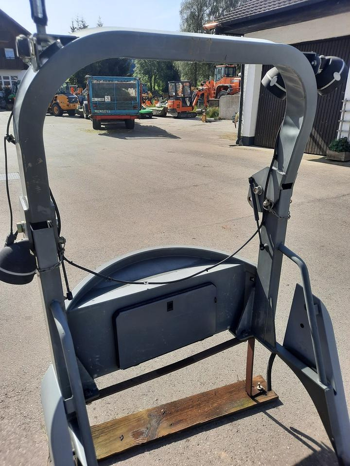 Überrollbügel Kramer 280 Radlader Schutzdach Lader - Náhradní díly pro Stavební technika: obrázek 5 Überrollbügel Kramer 280 Radlader Schutzdach Lader - Náhradní díly pro Stavební technika: obrázek 5