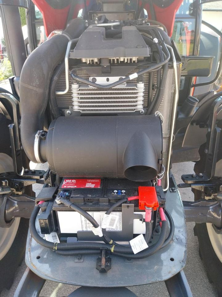 Traktor Valtra A85 Schlepper Traktor Fendt Bulldog: obrázek 9 Traktor Valtra A85 Schlepper Traktor Fendt Bulldog: obrázek 9