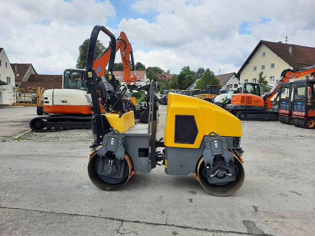 Wacker RD 27-120, neuer Motor 1 Stunde - Válec: obrázek 3 Wacker RD 27-120, neuer Motor 1 Stunde - Válec: obrázek 3