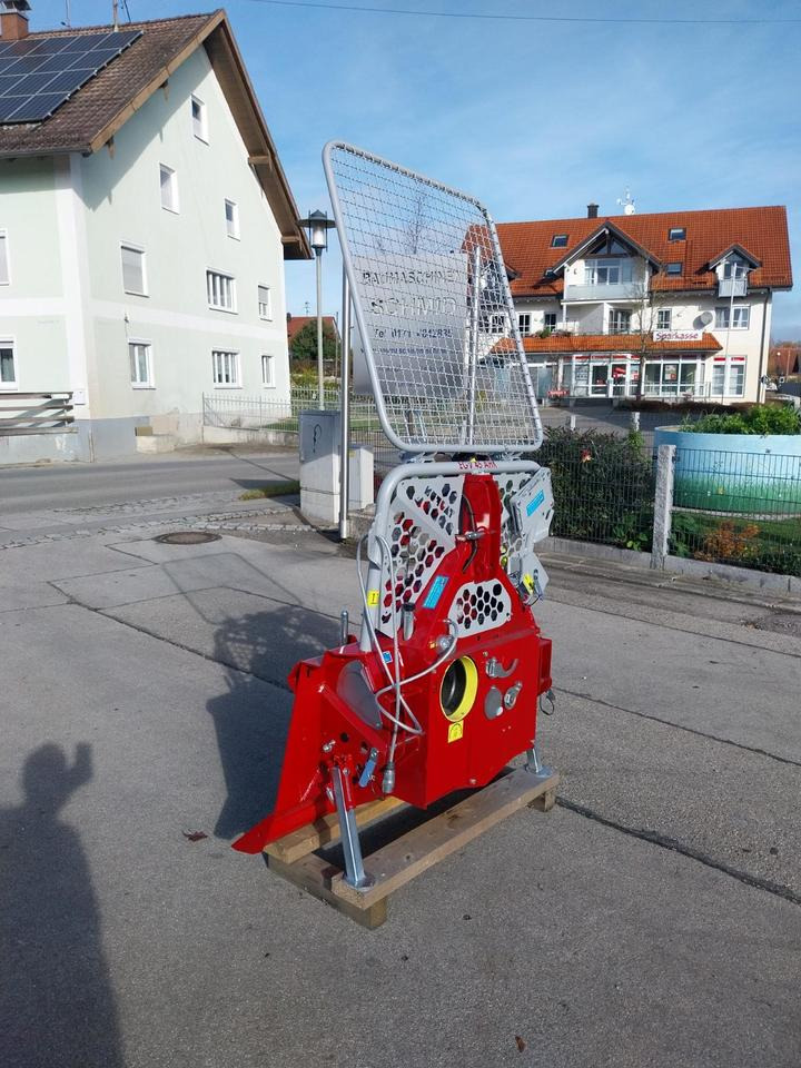 Neue Forstseilwinde Seilwinde Tajfun EGV 45 AHK SG Funk 35 55 65 - Naviják pro Lesní technika: obrázek 2 Neue Forstseilwinde Seilwinde Tajfun EGV 45 AHK SG Funk 35 55 65 - Naviják pro Lesní technika: obrázek 2