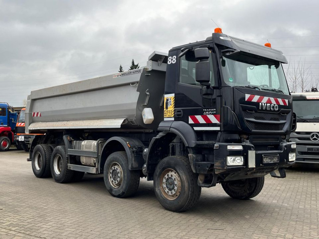 IVECO-MAGIRUS TRACKER AD450TW 4 Achs Muldenkipper Meiller - Dampr: obrázek 5 IVECO-MAGIRUS TRACKER AD450TW 4 Achs Muldenkipper Meiller - Dampr: obrázek 5
