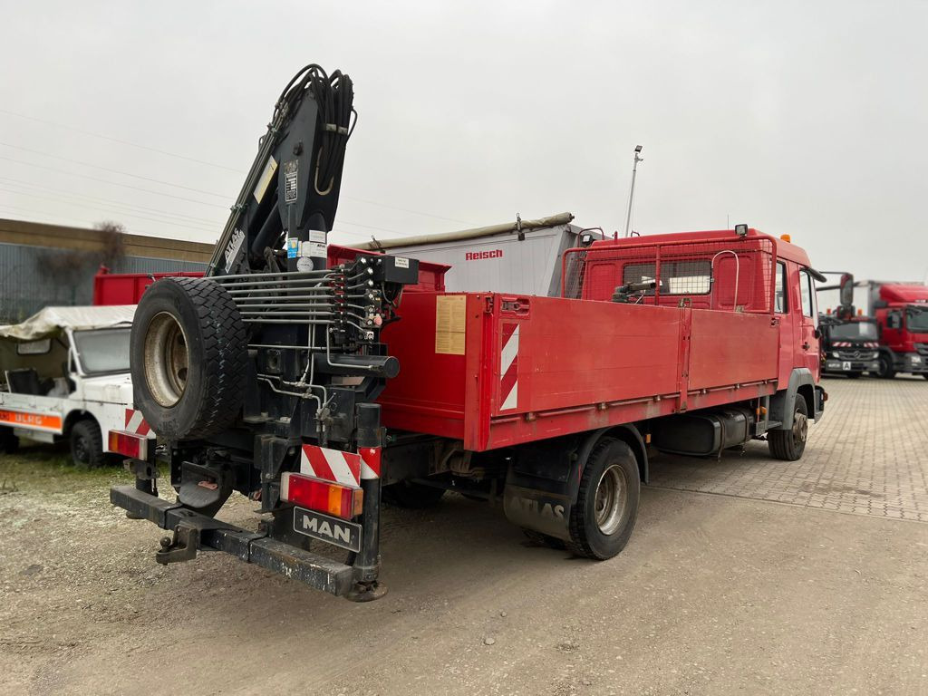 MAN LE 12.225 LC Pritsche Heckkran 6 Zylinder Doka T - Auto s hydraulickou rukou, Nákladní automobil valníkový/ Plošinový: obrázek 3 MAN LE 12.225 LC Pritsche Heckkran 6 Zylinder Doka T - Auto s hydraulickou rukou, Nákladní automobil valníkový/ Plošinový: obrázek 3