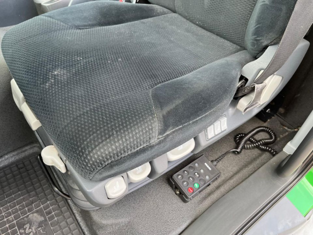 MAN TG-L 12.220 4x2 BL Standardkoffer LBW LBW 1.5 to - Skříňový nákladní auto: obrázek 5 MAN TG-L 12.220 4x2 BL Standardkoffer LBW LBW 1.5 to - Skříňový nákladní auto: obrázek 5