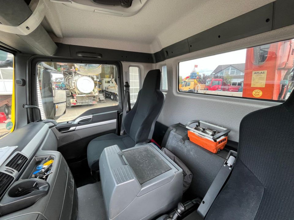 MAN TG-S 18.400 4x2 BL 2-Achs Kipper Kran Atlas 120+Funk - Sklápěč, Auto s hydraulickou rukou: obrázek 2 MAN TG-S 18.400 4x2 BL 2-Achs Kipper Kran Atlas 120+Funk - Sklápěč, Auto s hydraulickou rukou: obrázek 2