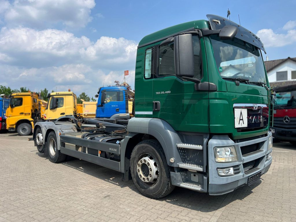 MAN TG-S 26.400 6x2-2 BL Abrollkipper org. nur237TKM - Hákový nosič kontejnerů: obrázek 2 MAN TG-S 26.400 6x2-2 BL Abrollkipper org. nur237TKM - Hákový nosič kontejnerů: obrázek 2