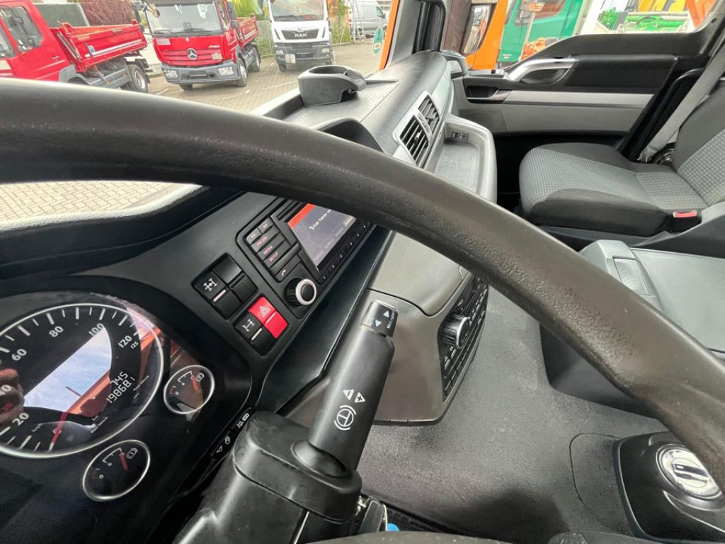 MAN TG-S 26.440 6x4 3-Achs Kipper Bordmatik - Sklápěč: obrázek 4 MAN TG-S 26.440 6x4 3-Achs Kipper Bordmatik - Sklápěč: obrázek 4