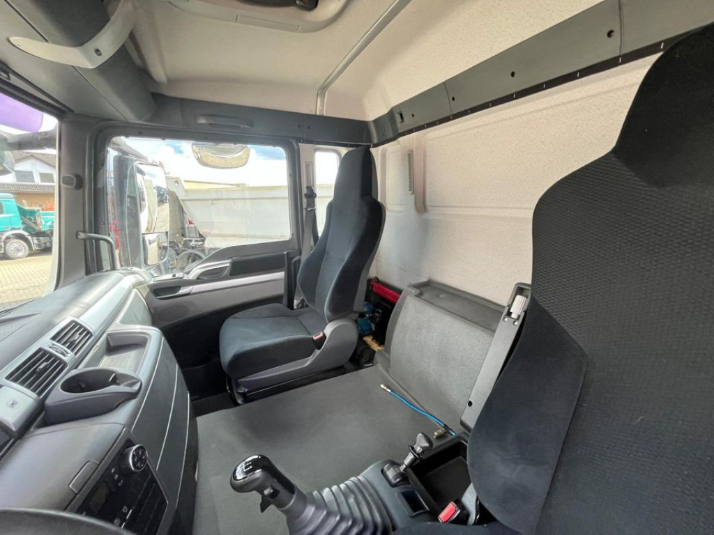 MAN TG-S 26.440 6x4 BB 3-Achs Kipper Schalter - Sklápěč: obrázek 2 MAN TG-S 26.440 6x4 BB 3-Achs Kipper Schalter - Sklápěč: obrázek 2