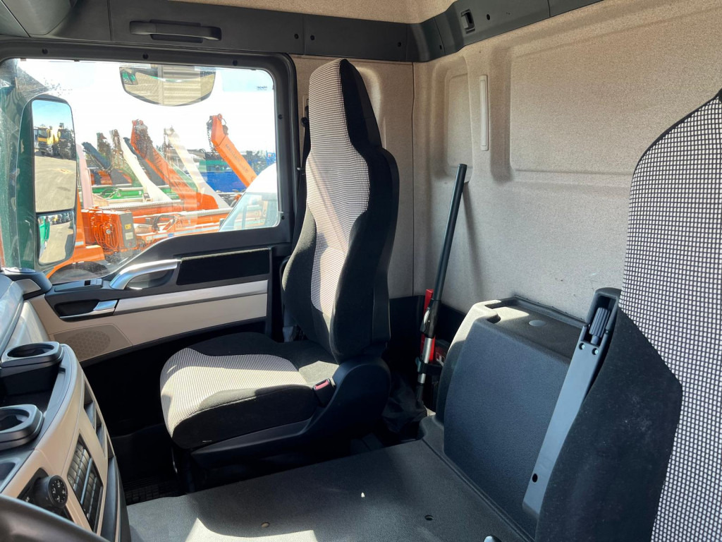 MAN TG-S 26.460 6x4 BB 3-Achs Kipper - Sklápěč: obrázek 4 MAN TG-S 26.460 6x4 BB 3-Achs Kipper - Sklápěč: obrázek 4